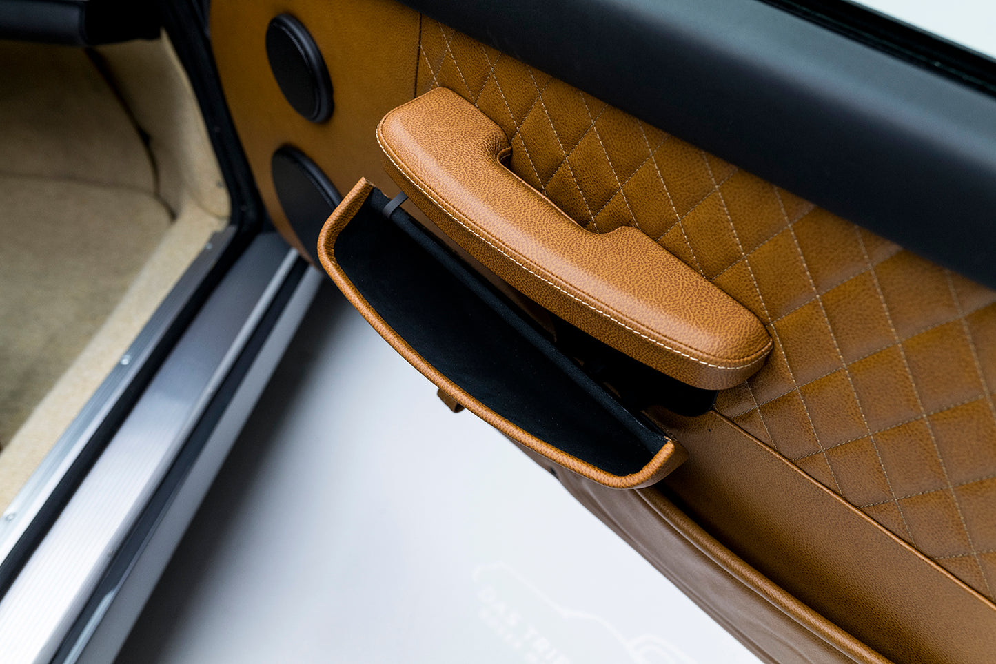 Triebwerk Flip-Top Compartment (Basic) - Porsche 993 and 964