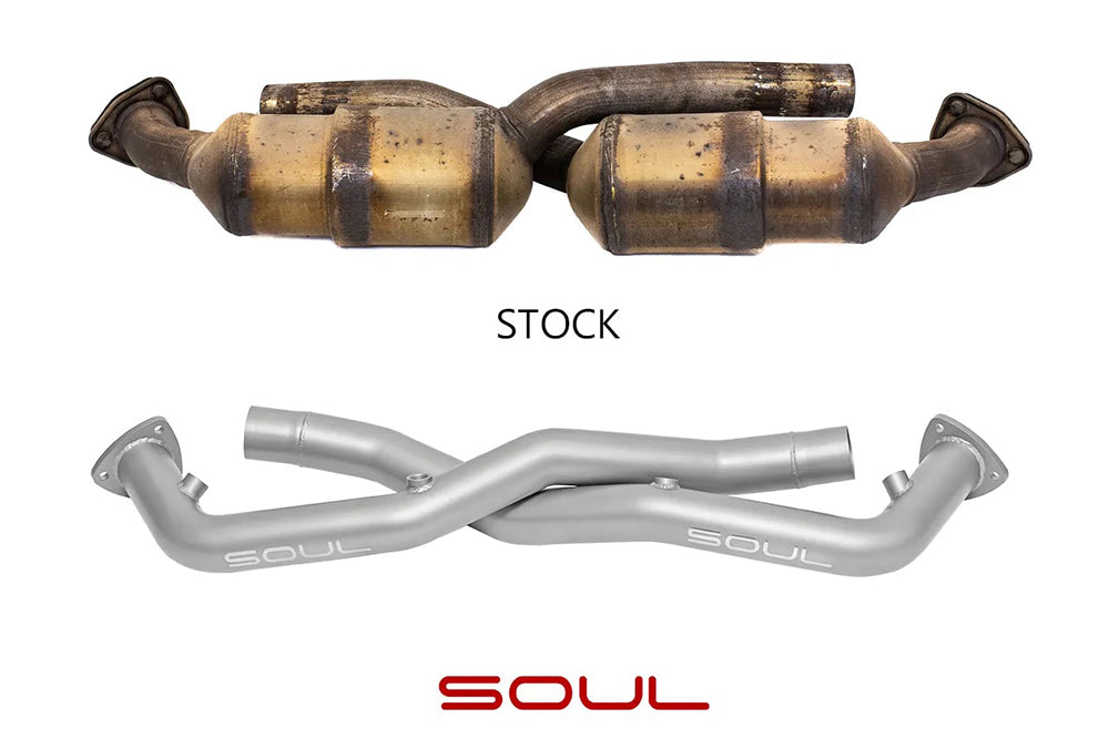 Comparison of a stock exhaust system and a Soul performance catalytic converter bypass pipes for Porsche on a white background.